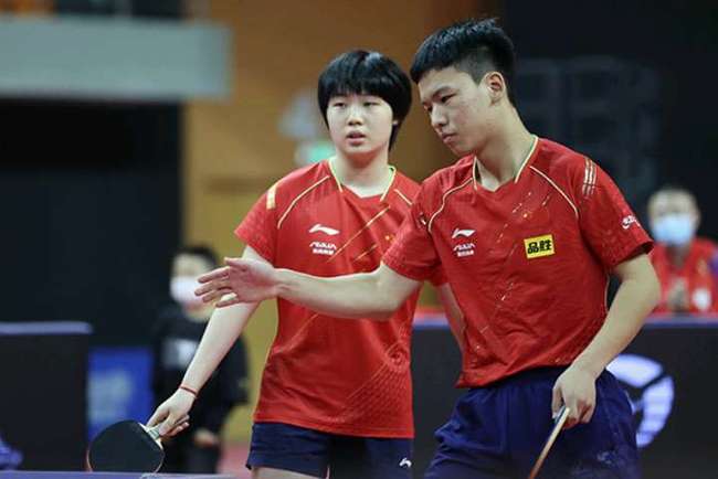 显示了他顶 显示了他顶