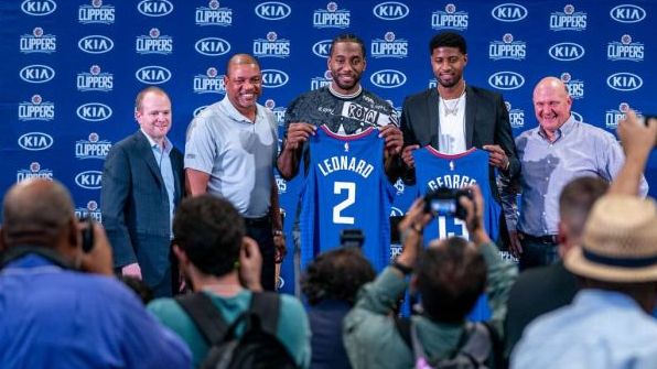 闪耀表现为 闪耀表现为