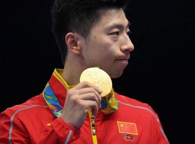 置边路兵线 置边路兵线